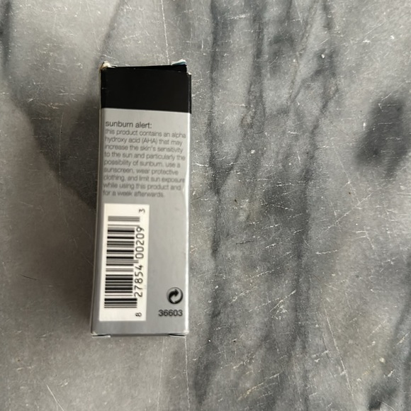 NEW PCA Skin Pro-Max Age Renewal Serum TRAVEL SIZE 0.24 oz New in box Ex: 2/25 - Picture 2 of 2